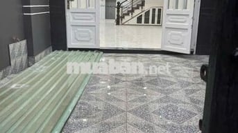 Nhà Nguyên Căn 90m2 TX33 Hẻm Xe tải Gần Chợ,TRường Học,Ưu Tiên lâu dài