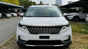 Kia Carnival 2025 Premium 2.2D 7S - 24,000 km cọp.