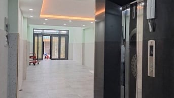 Bán nhà Mặt tiền Quách Vũ, 6 tầng thang máy, chỉ 14 tỷ thương lượng 