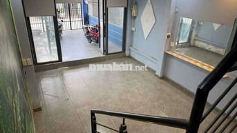 NHÀ GẦN KHU DU LỊCH BẾN XƯA GIÁP NGUYỄN OANH , DT 4,5*28, TRỆT LẦU, 4P