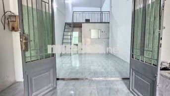 Cho thuê nhà mặt tiền sát trường học