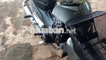 Xe Honda mới làm mới đầy đủ chức năng cần bán cho
