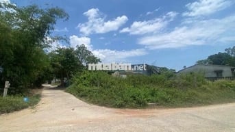 lô góc MẶT TIỀN DƯƠNG NGUYÊN TRỰC, view hồ