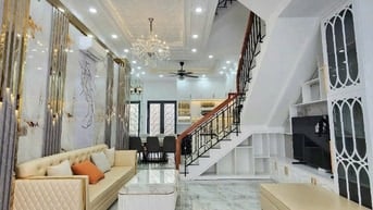 BÁN NHÀ TRƯƠNG THỊ HOA, TÂN THỚI HIỆP, QUẬN 12, 76m2, giá hơn 3 tỷ