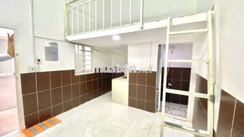 Phòng Gác máy lạnh tủ lạnh diện tích thoải mái