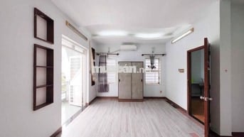 PHÒNG TÁCH BẾP BAN CÔNG SIÊU RỘNG Q8 - GẦN STU, UEH, PARCMALL