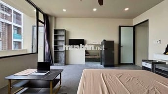 Căn Hộ 1PN Cao Cấp Full Nội Thất Có Bancol New 100/100