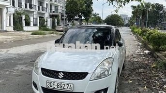 Suzuki Swift 2017 1.4 AT - 82000 km