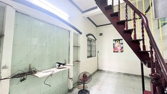 Cho thuê nhà nguyên căn Hồ Hảo Hớn Q1