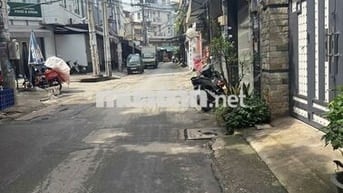 GẤP GẤP GẤP ! HẺM XE HƠI 5M DƯỚI 5 TỶ ĐƯỜNG ÂU CƠ CÓ SẴN NHÀ 3 TẦNG