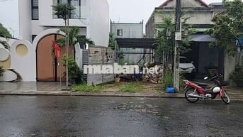 Bạn Học lớp , Nhờ Đăng bán giúp , bớt ít ra sổ