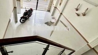 NGUYÊN CĂN 4PN4WC - HXH THÔNG - CÓ SÂN THƯỢNG - Ở GĐ, SV Ở GHÉP, KDOL