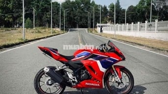 HONDA CBR150r BẢN ĐẶC BIỆT THỂ THAO