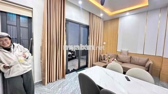 NGAY SÂN BAY TÂN SƠN NHẤT - KHU VIPP LÊ VĂN SỸ - 3 BƯỚC RA MẶT TIỀN
