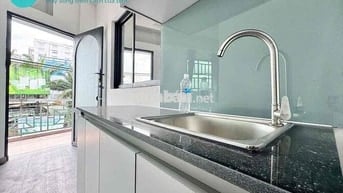 Căn Hộ Ban Công Thang Máy Gần ĐH Hutech, Ngoại Thương, GTVT