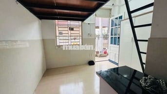 CHO THUÊ PHÒNG BAN CÔNG HVHK - NHÀ GA T3 - ETOWN - CỘNG HOÀ