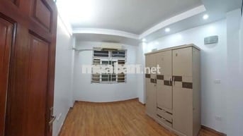 chinh chủ cho thuê căn hộ 2 N1 K tại phố chùa láng