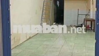 Cho thuê mặt bằng kinh doanh ở mặt tiền đường Tên Lửa
