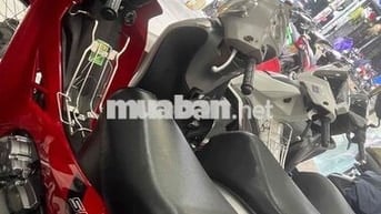 y như mới