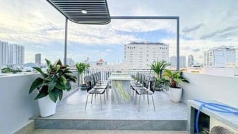 Nhà Nguyên Căn 4PN XỊN XÒ HÀNG HIỆU