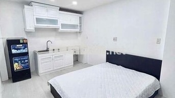 CHO THUÊ NHÀ CHDV QUẬN 1 HĐ 5 NĂM KO TĂNG GIÁ