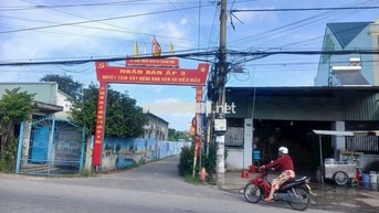 Nhà mặt tiền đường Xóm Dừa gần Chợ Thạnh Phú