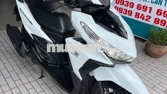 Vario 150 2016 trắng đen, vỏ đầu còn theo xe.