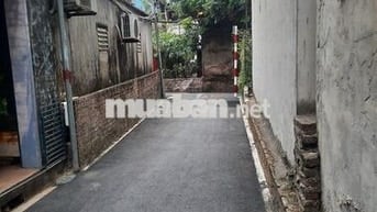 CHO THUÊ NGUYÊN CĂN HỘ GIA ĐÌNH XUÂN ĐỈNH 35M2X3T VỚI 2PN GIÁ 8TR/TH