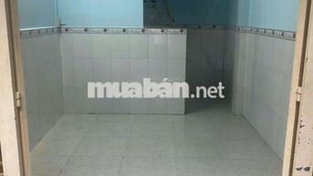 Cho thuê nhà nguyên căn đường huỳnh tấn phát , gần chợ