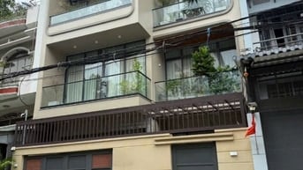 NHÀ ĐÔI ĐƯỜNG SỐ 42 Q6 (8X18) 3 LẦU. ĐỐI DIỆN CÔNG VIÊN. CHỈ 25 TỶ