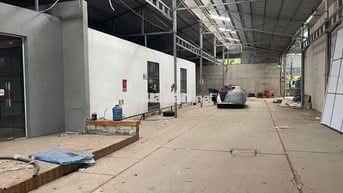 Cho Thuê Kho 348m2 Vị Trí Đẹp Mặt Tiền Cồn Khương Giá 25triệu/ tháng