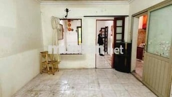 bán nhà tập thể phố quỳnh mai nhà nguyên bản 2 thoáng ở ngay 80m tầng