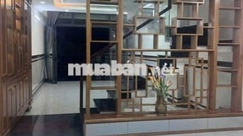 Nhà đẹp mới tinh, đường thông 6m. 5pn 5wc .vp cty, gd, onlie