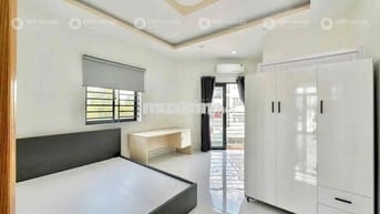 phòng ban công giá rẻ gần LOTTE, UFM, TDT, NTTU