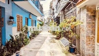 BÁN ĐẤT PHỐ VIP KIỀU ĐÀM - QUẬN 7 - 76m2 —GIÁ 6,5 TỶ
