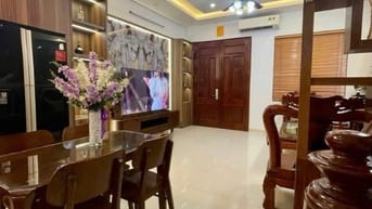 Bán Nhà Khương Đình – Ngõ Rộng 3m, Gần Phố  37m², MT 4m, giá 7.6 tỷ