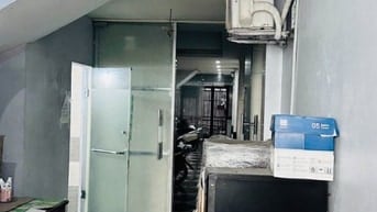 SIÊU PHẨM NGỌC HỒI KINH DOANH SẦM UẤT, SÁT BẾN XE NƯỚC NGẦM