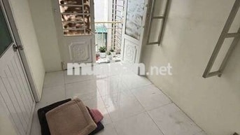 nhà tmt ,xe hơi đỗ cửa 4×6 1 trệt lầu 2 pn 2wc bán nhanh 2,ty150 c