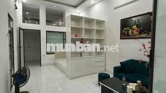 Bán nhà tập thể phố Lò Đúc nhà đẹp 2 thoáng ở ngay 50m2 tầng 1 giá 3.2