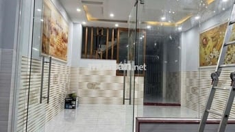 NHÀ ĐẸP MỚI KENG GẦN NGÃ TƯ GA, 5*20, TRỆT, 2 LẦU, 4PN, SÂN XE HƠI