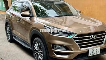 Xe Gđ đi giữ kỹ Tucson  2.0L Dầu Đặc biệt - 47k km