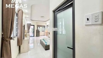 Cho Thuê Căn Hộ Ban Công - Thoáng Mát Ngay Trung Tâm Quận 10