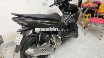 xe mới nguyên rin đi rất ít dư nên thanh lý