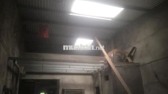 Cho thuê nhà cấp 4 diện tích 5x20, địa chỉ:93 thanh lương 18, hoà xuân