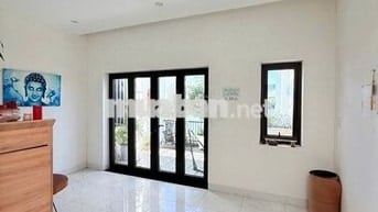 Siêu Phẩm Nhà 3 tầng Hòa Xuân gần  Nguyễn Phước Lan,gần cầu Hòa Xuân.