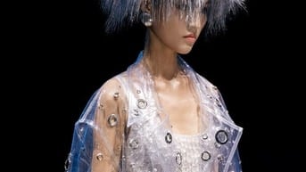Gia công đóng măt cáo, nút đồng Tân Định