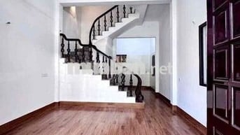 Dưới 100tr/m2 có nhà đẹp Thọ Am-ngõ ba gác đua-50m 3tầng; 3N