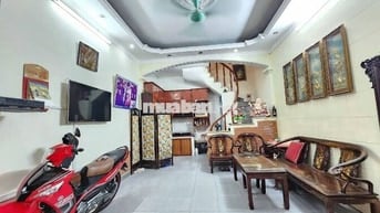 BÁN NHÀ TÂN MAI 30M2* 5 TẦNG MORNING QUA NHÀ GI.Á 5.25 TỶ