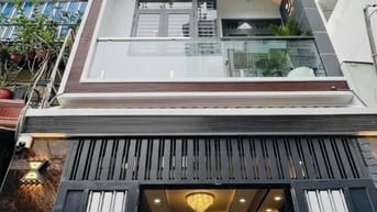 NHÀ ĐẸP VUÔNG VỨC 61M2 ĐƯỜNG TRẦN BÌNH TRỌNG Q.BÌNH THẠNH - 4TY290 