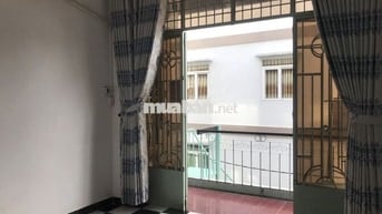 Phòng trọ 40m2 đường Trương Đăng Quế, GV sạch đẹp đầy đủ tiện nghi
